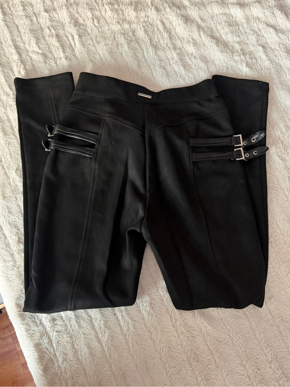 Buckle Manier De Voir Pants - Picture 2 of 4